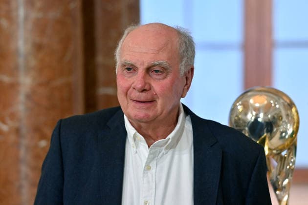 Uli HOENESS (Höness,Ehrenpraesident Bayern Muenchen), Einzelbild,angeschnittenes Einzelmotiv,Portraet,Portrait,Porträt. Markus SOEDER (Ministerpraesident Bayern und CSU Vorsitzender) empfaengt die Meistermannschaften des FC Bayern Muenchen im Kuppelsaal in der Staatskanzlei in Muenchen am 16.09.2026.