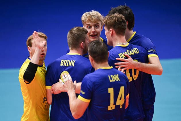 260916 Axel Enlund and players of Sweden celebrate during the CEV EuroVolley 2026 group stage volleyball match between Sweden and Slovakia on September 16, 2026 in Modena. Photo: Matteo Gribaudi BILDBYRAN COP 18 XY0130 volleyboll volleyball volleyboll-em sverige slovakien cev eurovolley 2026 sweden slovakia bbeng jubel Copyright: MATTEOxGRIBAUDI BB260916BB152