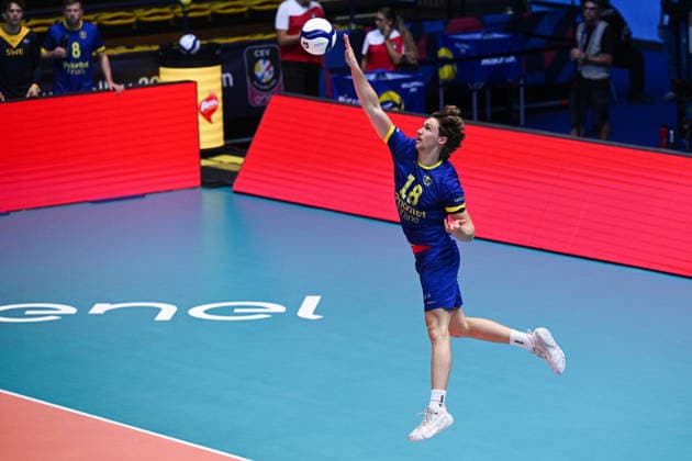 260916 Oskar von Sydow of Sweden during the CEV EuroVolley 2026 group stage volleyball match between Sweden and Slovakia on September 16, 2026 in Modena. Photo: Matteo Gribaudi BILDBYRAN COP 18 XY0130 volleyboll volleyball volleyboll-em sverige slovakien cev eurovolley 2026 sweden slovakia bbeng Copyright: MATTEOxGRIBAUDI BB260916BB183