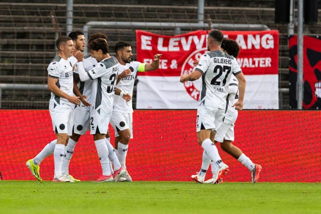3. Liga, Fortuna Köln - SV Wehen Wiesbaden; 16.09.2026 Jubel nach dem Tor zur Führung durch Roberto Massimo (SV Wehen Wiesbaden, 22). 3. Liga, Fortuna Köln - SV Wehen Wiesbaden, 6. Spieltag, am 16.09.2026, Südstadion, Köln. DFB regulations prohibit any use of photographs as image sequences and or quasi-video Copyright: xBEAUTIFULxSPORTS Meuselx