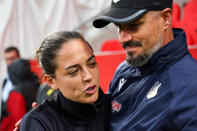 Trainerin Sabrina Wittmann (Cheftrainer FC Ingolstadt 04) und Trainer Stefan Kleineheismann (Cheftrainer TSG Hoffenheim II) begruessen sich vor dem Spiel FC Ingolstadt 04 gegen TSG Hoffenheim II am 16.09.2026, DFB regulations prohibit any use of photographs as image sequences and or quasi-video. GER, Fussball, 3. Liga, Spieltag 6, FC Ingolstadt 04 gegen TSG Hoffenheim II, 16.09.2026, Audi Sportpark Ingolstadt Copyright: xEibner-Pressefoto OliverxSTRISCHx EP-OSH