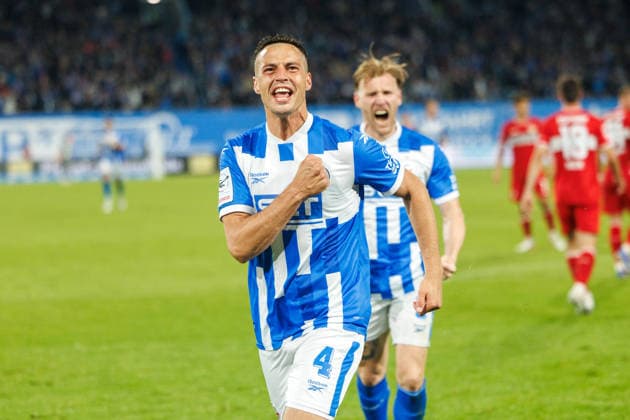 Torjubel 2:0 Torschütze Kenan Fatkic (Rostock) - hinten Andreas Voglsammer (Rostock) ; GER, FC Hansa Rostock vs. VfB Stuttgart II, Fußball, Männer, 3.Liga, 06.Spieltag, Spielzeit 2026 2027, 16.09.2026 Rostock Ostseestadion Mecklenburg - Vorpommern Deutschland