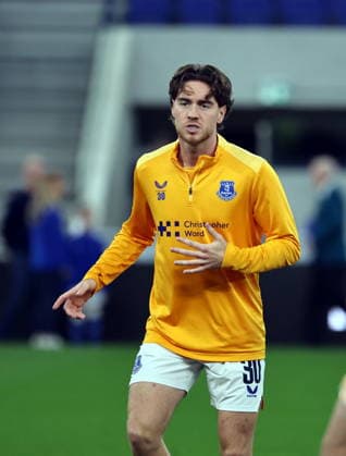16th September 2026; Everton Stadium, Liverpool, England; Carabao Cup Football, Everton versus Wolverhampton Wanderers; Hayden Hackney of Everton in the warm up AlanxMartin