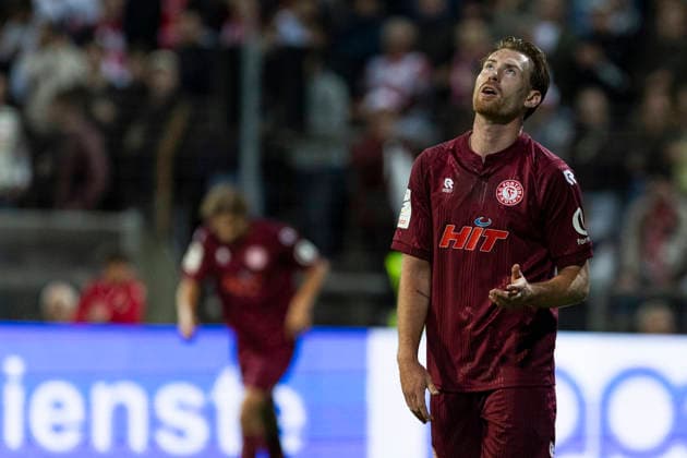 3. Liga, Fortuna Köln - SV Wehen Wiesbaden; 16.09.2026 Jannik Mause (Fortuna Köln, 37) hadert. 3. Liga, Fortuna Köln - SV Wehen Wiesbaden, 6. Spieltag, am 16.09.2026, Südstadion, Köln. DFB regulations prohibit any use of photographs as image sequences and or quasi-video Copyright: xBEAUTIFULxSPORTS Meuselx