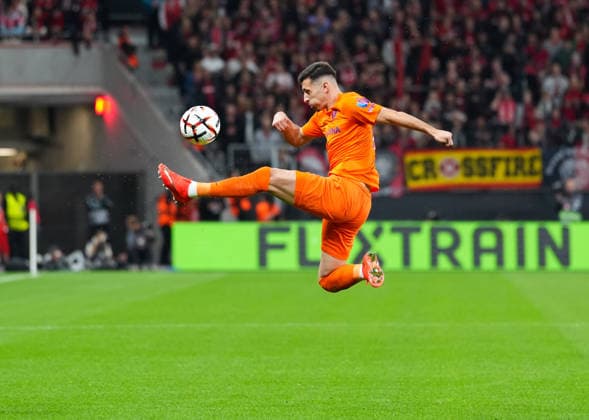 Milot Avdyli (NK Celje, 11) kontrolliert den Ball. GER, Bayer 04 Leverkusen vs NK Celje, UEFA Europa League, 1. Spieltag, Saison 2026 27, BayArena, Leverkusen, 16.09.2026 DFL REGULATIONS PROHIBIT ANY USE OF PHOTOGRAPHS AS IMAGE SEQUENCES AND OR QUASI-VIDEO Bayer 04 Leverkusen vs Celje, UEFA Europa League, 1. Spieltag, Saison 2026 27, 16.09.2026 Leverkusen Copyright: xEibner-Pressefoto ScottxColemanx EP_SCN