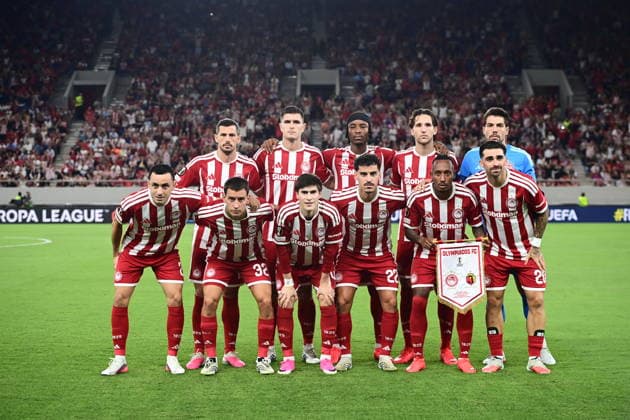 UEFA Europa League - Olympiacos FC vs Jagiellonia BiaÅ‚ystok - Players of Olympiacos FC pose for a group photo during the UEFA Europa League Phase matchday 1 soccer match between Olympiacos FC and Jagiellonia BiaÅ‚ystok at the Georgios Karaiskakis Stadium in Piraeus, Greece, 16 September 2026. IMAGO ONE INCH PRODUCTIONS PIRAEUS GREECE Copyright: xONExINCHxPRODUCTIONSx 7088848
