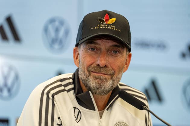 17.09.2026, GER, Nominierungs-Pressekonferenz UEFA Nations League 2026 2027 - mit Bundestrainer Jürgen Klopp Jürgen Klopp (Bundestrainer Chef-Trainer, Deutschland) lacht, hat gute Laune, grinst, Gestik, Mimik, Emotionen Frankfurt DFB-Campus Frankfurt Deutschland Copyright: xnordphotoxGmbHx xChristianxSchulzex