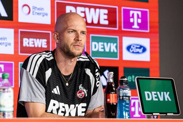 Pressekonferenz, 1.FC Köln; 17.09.2026 Rene Wagner (Cheftrainer, 1. FC Köln) während der Pressekonferenz vor dem Bundesligaspiel gegen SV Werder Bremen. Pressekonferenz, 1.FC Köln; Geißbockheim, Köln; 17.09.2026 Copyright: xBEAUTIFULxSPORTS Buriakovx