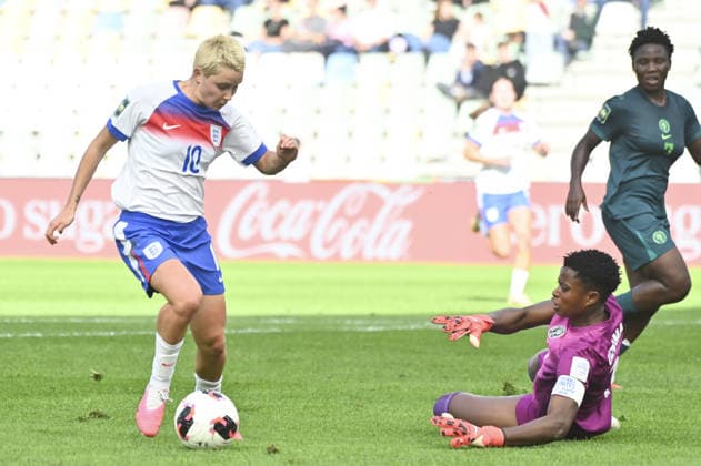IPA88638588 - Lola Brown (ENG) and Christiana Uzoma (NGA) during the Round of 16 match of the FIFA U-20 Women s World Cup between England and Nigeria, in Bielsko-Bia?a, Poland, on September 17, 2026  Copyright: xMichalxDubiel IPAxSportx xx IPA88638588