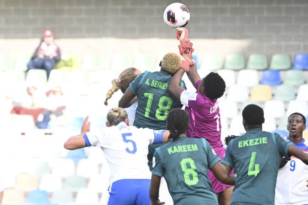 IPA88638358 - Zaraz Shaw (ENG), 18, Christiana Uzoma (NGA), Ramotalahi Kareem (NGA) and Onyedikachi Ekezie (NGA) during the FIFA U-20 Women’s World Cup Round of 16 match between England and Nigeria in Bielsko-Bia?a, Poland, on September 17, 2026  Copyright: xMichalxDubiel IPAxSportx xx IPA88638358
