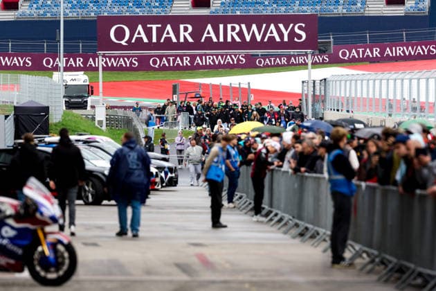 MOTORSPORTS - MotoGP, GP of Austria 2026 SPIELBERG,AUSTRIA,17.SEP.26 - MOTORSPORTS - MotoGP, Grand Prix of Austria, Red Bull Ring, preview, pit lane walk. Image shows the fans.  GEPAxpictures xMaticxKlansek