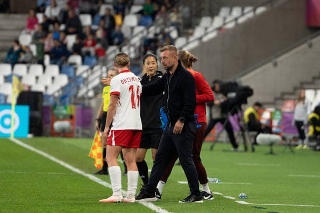BIELSKO BIALA 17.09.2026 MISTRZOSTWA SWIATA W PILCE NOZNEJ KOBIET DO LAT 20 2026 MECZ: POLSKA - KOLUMBIA --- FIFA U-20 WOMEN S WORLD CUP 2026 MATCH: POLAND - COLUMBIA MARCIN KASPROWICZ ZUZANNA GRZYWINSKA FOT. MATEUSZ WIEWIORKA 400MM.PL NEWSPIX.PL --- newspix.pl