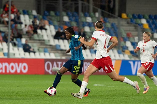 BIELSKO BIALA 17.09.2026 MISTRZOSTWA SWIATA W PILCE NOZNEJ KOBIET DO LAT 20 2026 MECZ: POLSKA - KOLUMBIA --- FIFA U-20 WOMEN S WORLD CUP 2026 MATCH: POLAND - COLUMBIA VALERIN LOBOA MAGDA PIEKARSKA FOT. MATEUSZ WIEWIORKA 400MM.PL NEWSPIX.PL --- newspix.pl 