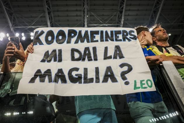 TURIN , 17-09-2026 , Allianz Stadium , season 2026 2027 , Europa League phase , match between Juventus and NEC Nijmegen , picture shows Juventus Supporters with a banner for Juventus player Teun Koopmeiners Juventus - NEC  x207185613x Copyright: