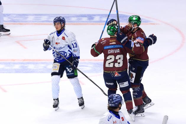 17.09.2026, GER ,DEU, Deutschland, 1:0 durch Manuel Wiederer ( Eisbaeren Berlin 21 ), Andreas Eder ( Eisbaeren Berlin 43 ), Rihards Griva ( Eisbaeren Berlin 23 ) Mario Zimmermann ( Straubingen Tigers 13 ) nordphoto GmbH Engler Berlin Uber-Arena Berlin Deutschland Copyright: xNordphotox xEnglerx