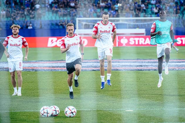 Football - Europa League - League phase - Round 1 - PFC Levski Sofia vs FC Red Bull Salzburg - 09.17.2026 Football - Europa League - League phase - Round 1: Yorbe Vertessen, 11 of FC Red Bull Salzburg, Haris Tabakovic, 9 of FC Red Bull Salzburg and Kevin Boma, 44 of FC Red Bull Salzburg during Europa League phase - Round 1 match between PFC Levski Sofia vs FC Red Bull Salzburg at Vasil Levski Stadium in Sofia, Bulgaria, on September 17th, 2026. Copyright: xYulianxTodorovx