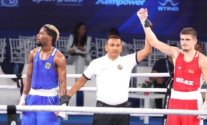 Boxen, EM in Sofia #2 17.09.2026 Sofia(Bulgaria) European Boxing Senior Elite Championships men s 70 kg Preliminaries Round of 32 Randi Botikali(L) Germany,Dhan Kumar Mainalee(C) Nepal referee, Vadzim Vauchok(R) Belarus :