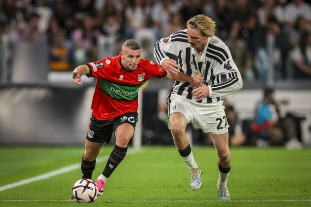 TURIN , 17-09-2026 , Allianz Stadium , season 2026 2027 , Europa League phase , match between Juventus and NEC Nijmegen , picture shows NEC player Bryan Linssen and Juventus player Nick Woltemade Juventus - NEC  x207186758x Copyright: