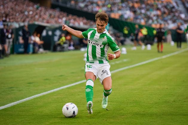 ESP: LaLiga EA Sports Real Betis v Getafe CF Angel Ortiz of Real Betis during LaLiga EA Sports match between Real Betis v Getafe CF played at La Cartuja Stadium, Seville on September 17 2026 in Spain Spain Soccer Copyright: xAgenciaxLOFx