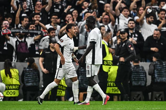 Besiktas v Olympique Marseille - UEFA Europa League ISTANBUL, TURKIYE - SEPTEMBER 17: Ilhan Fakili (L) of Besiktas celebrates after scoring a goal with his team member Kassoum Ouattara (R) during the UEFA Europa League Week 1 match between Besiktas and Olympique Marseille at Tupras Stadium in Istanbul, Turkiye, on September 17, 2026. Hakan Akgun Anadolu Istanbul Turkey. Editorial use only. Please get in touch for any other usage.  Copyright: x2026xAnadoluxHakanxAkgunx