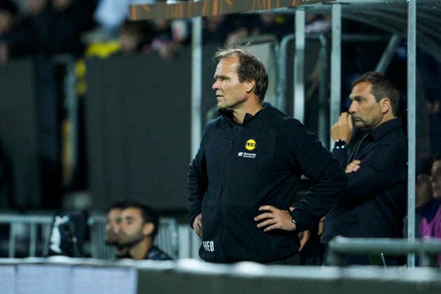 Europa League soccer 2026 2027 Lillestrom SCU Torreense Lillestrom 20260917 Lillestrom coach Hans Erik Odegaard during the Europa League soccer match between Lillestrom and SCU Torreense at Arasen. Photo: Stian Lysberg Solum, NTB Lillestrom, Norway. FOR EDITORIAL USE ONLY. RESTRICTED USE FOR BETTING COMPANIES  Copyright: xStianxLysbergxSolumx xNTBx