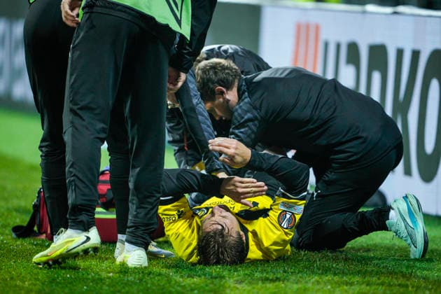 Europa League soccer 2026 2027 Lillestrom SCU Torreense Lillestrom 20260917 Lillestrom s Fredrik Gulbrandsen is being marked during the Europa League soccer match between Lillestrom and SCU Torreense at Arasen Photo: Stian Lysberg Solum NTB Lillestrøm, Norway EDITORIAL USE ONLY RESTRICTED USE FOR BETTING COMPANIES  Copyright: xStianxLysbergxSolumx xNTBx