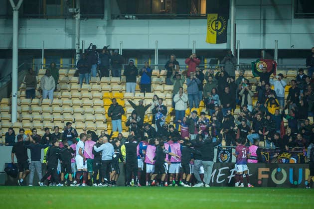 Europa League soccer 2026–2027 Lillestrom SCU Torreense Lillestrom 20260917 SCU Torreense celebrates its 1–2 victory in the Europa League soccer match between Lillestrom and SCU Torreense at Arasen. Photo: Stian Lysberg Solum NTB Lillestrøm, Norway. FOR EDITORIAL USE ONLY. RESTRICTED USE FOR BETTING COMPANIES.  Copyright: xStianxLysbergxSolumx xNTBx
