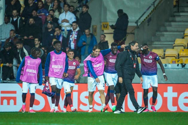 Europa League Soccer 2026–2027 Lillestrom SCU Torreense Lillestrom 20260917 SCU Torreense celebrates its 1–2 victory in the Europa League soccer match between Lillestrom and SCU Torreense at Arasen. Photo: Stian Lysberg Solum NTB Lillestrøm, Norway. FOR EDITORIAL USE ONLY. RESTRICTED USE FOR BETTING COMPANIES.  Copyright: xStianxLysbergxSolumx xNTBx