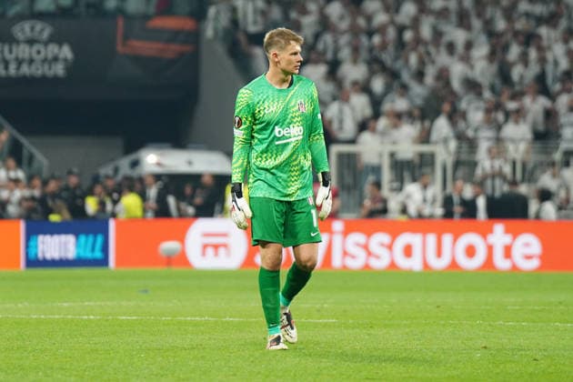 ISTANBUL, TURKEY - SEPTEMBER 17 : Goalkeeper Alexander Nubel of Besiktas reacts during the UEFA Europa League 2026 27 match between Besiktas JK and Marsilya at Tupras Stadium on September 17, 2026 in Istanbul, Turkey. Istanbul Besiktas Turkey Copyright: xSeskimphotox Besiktas-Marsilya-1709 (132)