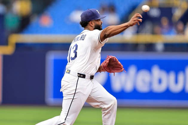 September 17, 2026, St. Petersburg, Florida, USA: Tampa Bay Rays third baseman Junior Caminero (13) fields a ball off the bat of Athletics third baseman Zach Gelof (20) and throws to first base during an MLB, Baseball Herren, USA game on September 17, 2026 at Tropicana Field. The Rays beat the Athletics 10-1 and swept the series. St. Petersburg USA - ZUMAh180 20260917_zsp_h180_089 Copyright: xKimxHukarix