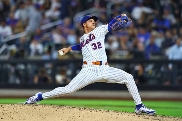 MLB, Baseball Herren, USA Philadelphia Phillies Vs. New York Mets New York Mets relief pitcher Tobias Myers 32 throws during the eighth inning of a baseball game against the Philadelphia Phillies at Citi Field in Corona, on September 17, 2026. Flushing N.Y. United States  Copyright: xGordonxDonovanx originalFilename:donovan-mlbphila260917_npxcv.jpg