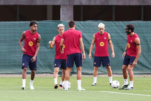 September 18, 2026, Sant Joan Despi, Barcelona, Spain: Lamine Yamal, Gavi, Pedri and Eric Garcia during the training day of FC Barcelona, Barca ahead the Spanish League, Laliga EA Sports, football match against Sevilla FC at Ciudad Esportiva Joan Gamper on September 18, 2026 in Sant Joan Despi, Barcelona, Spain. FC Barcelona Training And press conference, PK, Pressekonferenz - LaLiga EA Sports  - ZUMAa181 20260918_zaa_a181_012 Copyright: xJavierxBorregox