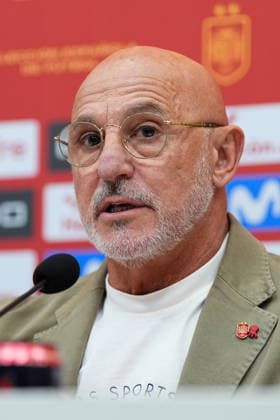 September 18, 2026, Las Rozas, Madrid, Spain: Luis de la Fuente, head coach of Spain, attends a press conference, PK, Pressekonferenz to announce the squad list ahead of the UEFA Nations League 2026 27 matches against Croatia, England and Czech Republic on September 18, 2026, in Las Rozas, Madrid, Spain. Luis De La Fuente Press Conference - UEFA Nations League - ZUMAa181 20260918_zaa_a181_081 Copyright: xDennisxAgyemanx