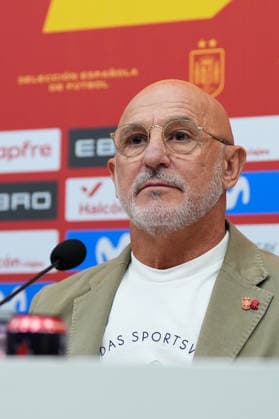 September 18, 2026, Las Rozas, Madrid, Spain: Luis de la Fuente, head coach of Spain, attends a press conference, PK, Pressekonferenz to announce the squad list ahead of the UEFA Nations League 2026 27 matches against Croatia, England and Czech Republic on September 18, 2026, in Las Rozas, Madrid, Spain. Luis De La Fuente Press Conference - UEFA Nations League - ZUMAa181 20260918_zaa_a181_099 Copyright: xDennisxAgyemanx