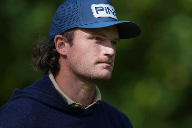 VIRGINIA WATER, ENGLAND - SEPTEMBER 18: Freddy Schott (GER) walks from the sixteenth tee during Round 2 at the BMW PGA, Golf Herren Championship at Wentworth Golf Club, Virginia Water on September 18, 2026 in Surrey, England The BMW PGA Championship