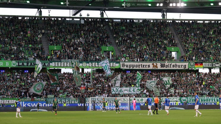 VfL vs. Darmstadt, 2. BL Wolfsburg, 18.09.2026, Fußball, Herren, 2. BL, Saison 2026 2027, VfL Wolfsburg vs. SV Darmstadt 98: VfL Fankurve (DFL DFB REGULATIONS PROHIBIT ANY USE OF PHOTOGRAPHS as IMAGE SEQUENCES and or QUASI-VIDEO) Volkswagen Arena Niedersachsen Deutschland