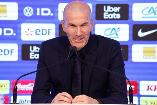 ZINEDINE ZIDANE CONFERENCE PRESSE PHOTOPQR LE PARISIEN Olivier Corsan ; Paris ; 18 09 2026 ; Paris, France, le 18 septembre 2026. Conférence de presse de Zinedine Zidane, sélectionneur de l équipe de France de Football pour annoncer sa première liste de joueurs sélectionnés. photo : LP Olivier Corsan Paris, France, sept 19th 2026 press conference, PK, Pressekonferenz of Zinedine Zidane, coach of the French national football team, to announce his first list of selected players.