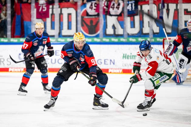 18.09.2026 - Eishockey - Saison 2026 2027 - Penny DEL - Nürnberg Ice Tigers Icetigers - Augsburger Panther Augsburg - ThHa - xthxhax - Constantin Braun (90, Nürnberg Ice Tigers, NIT ) Kyle Mayhew (27, Augsburger Panther, AEV )