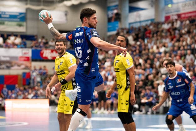 Csaba Leimeter (HBW Balingen Weilstetten, 55), erneut beim Wurf, HBW Balingen Weilstetten vs. TVB Stuttgart, GER, Opel 1. Handball Bundesliga, Meisterschaft, Spieltag 5, Saison 2026 2027, 18.09.2026, Eibner-Pressefoto Andreas Ulmer HBW Balingen Weilstetten vs. TVB Stuttgart, GER, Opel 1. Handball Bundesliga, Meisterschaft, Spieltag 5, Saison 2026 2027, 18.09.2026, Balingen Copyright: xEibner-Pressefoto AndreasxUlmerx EP_AUR