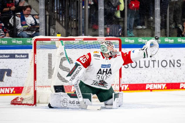 Tobias Ancicka (45, Augsburger Panther, AEV ), Nuernberg Ice Tigers vs. Augsburger Panther, Eishockey, Penny DEL, 1. Spieltag, 18.09.2026, Nuernberg Ice Tigers vs. Augsburger Panther, Eishockey, Penny DEL, 1. Spieltag, 18.09.2026 Copyright: xEibner-Pressefoto ThomasxHahnx EP_NIT