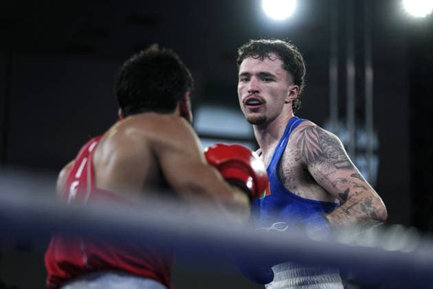 2026 European Boxing Championships in Sofia SOFIA, BULGARIA - SEPTEMBER 18: Dena Clancy (blue) competes against Mohamed Siala (red) in the men s 65kg category at the 2026 European Boxing Championships held at Asics Arena in Sofia, Bulgaria, on September 18, 2026. Osmancan Gurdogan Anadolu Sofia Bulgaria. Editorial use only. Please get in touch for any other usage.  Copyright: x2026xAnadoluxOsmancanxGurdoganx
