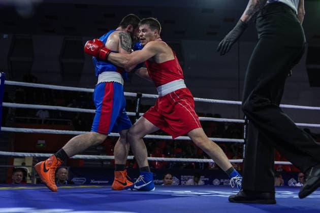2026 European Boxing Championships in Sofia SOFIA, BULGARIA - SEPTEMBER 18: Leon Kermas (red) of Estonia competes against Andrei Chiriacov (blue) of Moldova in the men s 85kg category during the 2026 European Boxing Championships are held at Asics Arena in Sofia, Bulgaria, on September 18, 2026. Osmancan Gurdogan Anadolu Sofia Bulgaria. Editorial use only. Please get in touch for any other usage.  Copyright: x2026xAnadoluxOsmancanxGurdoganx