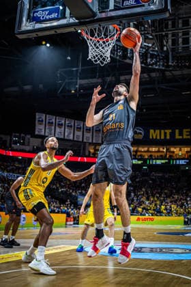 Basketball Berlin 18.09.2026 Saison 2026 2027 EasyCredit BBL 1. Bundesliga Männer, Herren Alba Berlin - NINERS Chemnitz Mateo Seric (Chemnitz, No.21)