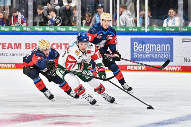 Penny DEL; Nürnberg Ice Tigers - Augsburger Panther, 18.09.2026 NUREMBERG, GERMANY; 18. SEPTEMBER: im Duell Josef EHAM (Nürnberg Ice Tigers 44) und Luke TOPOROWSKI (Augsburger Panther 77) während dem Match der Penny DEL zwischen den Nürnberg Ice Tigers und den Augsburger Panthern am 1. Spieltag im der PSD Bank Nürnberg Arena Copyright: xBEAUTIFULxSPORTS Goldbergx