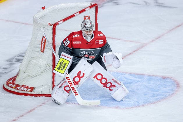 18.09.2026, Eishockey, DEL, Kölner Haie - Grizzlys Wolfsburg, 1.Spieltag, Saison 2026 27, Lanxess-Arena Köln: Goalie Janne Juvonen (Koelner Haie 30) Nordrhein-Westfalen Deutschland