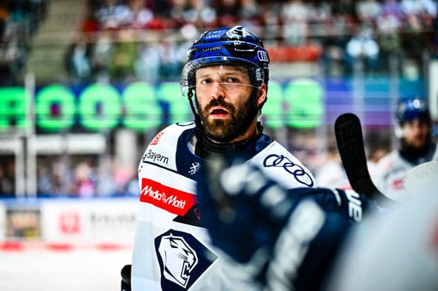 Torjubel, Jubel, Freude bei Torschütze Riley Sheen (ERC Ingolstadt, 91), GER, Iserlohn Roosters vs. ERC Ingolstadt, Eishockey, Penny-DEL, 1. Spieltag, Spielzeit 2026 2027, 19.09.2026, GER, Iserlohn Roosters vs. ERC Ingolstadt, Eishockey, Penny-DEL, 1. Spieltag, Spielzeit 2026 2027, 19.09.2026 Iserlohn Copyright: xJonasxBrockmann Eibner-Pressefotx EP_JBN