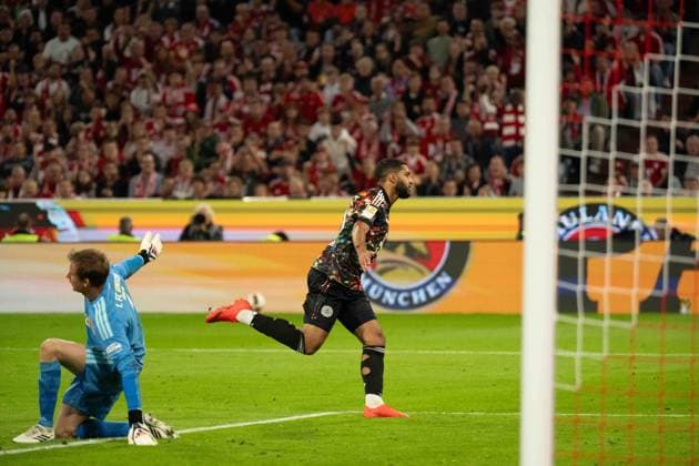 18.09.2026: Fußball: FC Bayern München - Union Berlin, 4. Spieltag der 1. Bundesliga in der Allianz Arena in München Torjubel Ismael Saibari (FC Bayern Munchen, 34) zum 5:0 WICHTIGER HINWEIS: Gemäß den Vorgaben der DFL und des DFB ist es untersagt, in dem Stadion und oder vom Spiel angefertigte Fotoaufnahmen in Form von Sequenzbildern und oder videoähnlichen Fotostrecken zu verwerten bzw. verwerten zu lassen. Copyright: xJamesxZabelx
