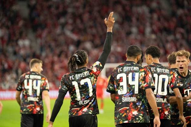 18.09.2026: Fußball: FC Bayern München - Union Berlin, 4. Spieltag der 1. Bundesliga in der Allianz Arena in München Torsjubel Michael Olise (FC Bayern Munchen, 17) zum 6:0. WICHTIGER HINWEIS: Gemäß den Vorgaben der DFL und des DFB ist es untersagt, in dem Stadion und oder vom Spiel angefertigte Fotoaufnahmen in Form von Sequenzbildern und oder videoähnlichen Fotostrecken zu verwerten bzw. verwerten zu lassen. Copyright: xJamesxZabelx