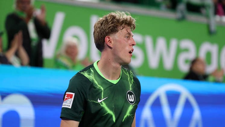 VfL vs. Darmstadt, 2. BL Wolfsburg, 18.09.2026, Fußball, Herren, 2. BL, Saison 2026 2027, VfL Wolfsburg vs. SV Darmstadt 98: Alexander Bernhardsson (VfL Wolfsburg) (DFL DFB REGULATIONS PROHIBIT ANY USE OF PHOTOGRAPHS as IMAGE SEQUENCES and or QUASI-VIDEO) Volkswagen Arena Niedersachsen Deutschland