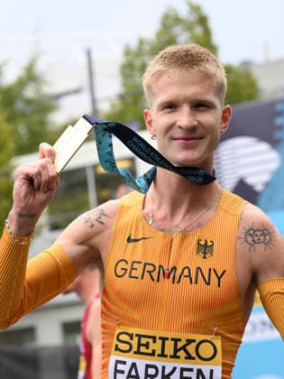 Copenhagen, Denmark - September 19, 2026: Robert Farken (GER Germany) taking the gold medal in the men™s mile in 3:51:80 at the World Athletics Road Running Championships in Kopenhagen, Denmark. DEN Copyright: xBEAUTIFULxSPORTS DecaxText&Bildx